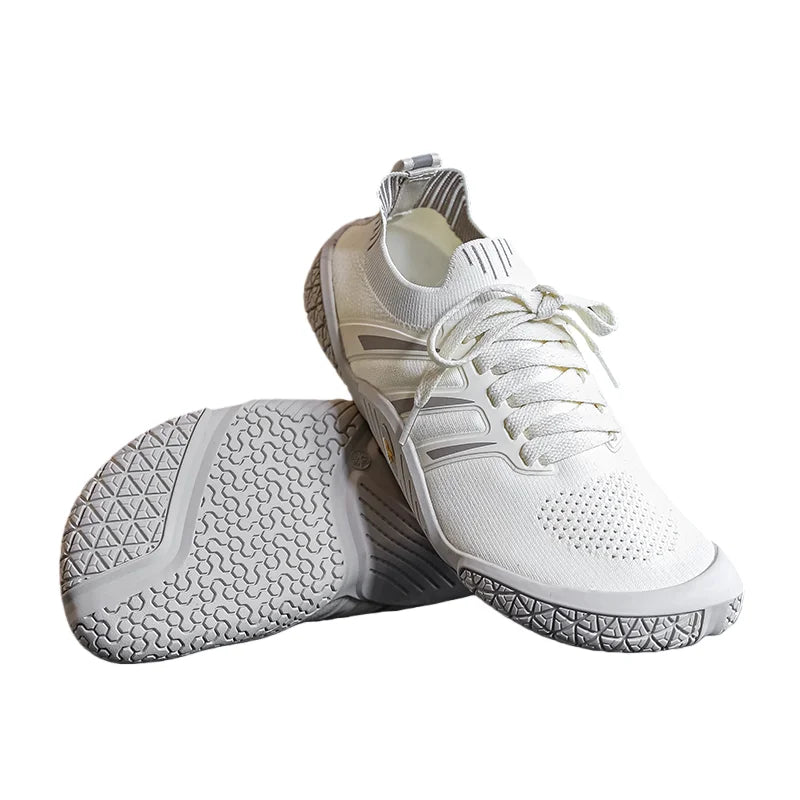 Athletic fit gym shoes