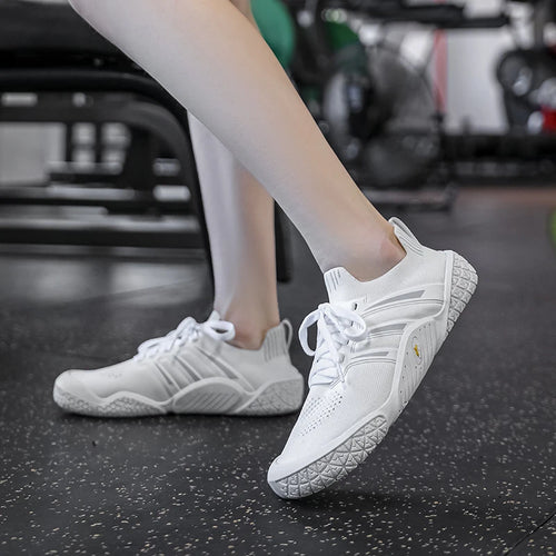 Athletic fit gym shoes